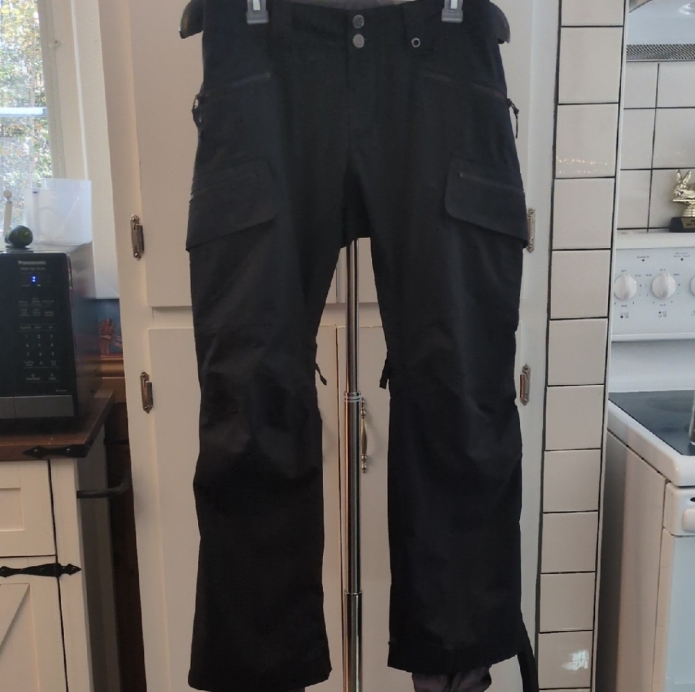 Burton Men's Dark Cargo Pants